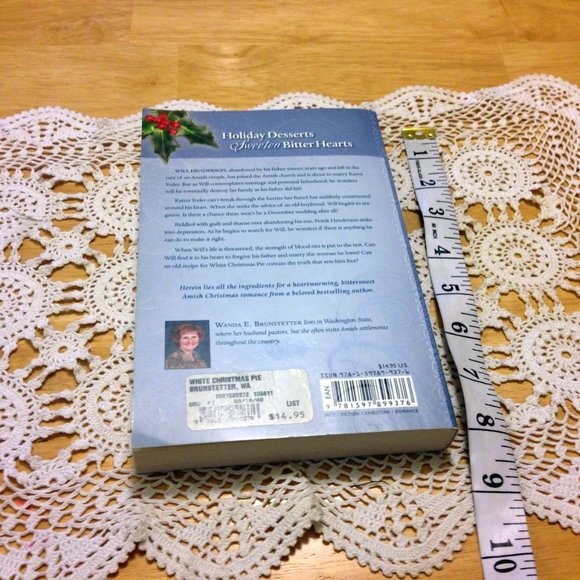 3 for $10 book sale! Amish - White Christmas Pie, Wanda Brunstetter - Picture 2 of 7